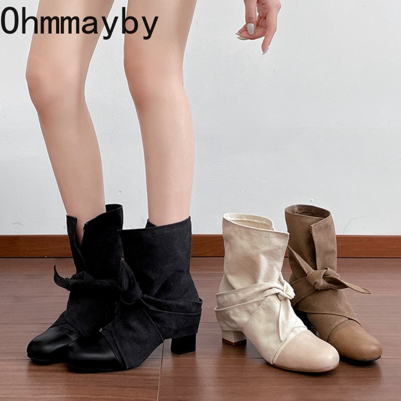 Block Heel Ankle Boots - Bottines courtes pour femmes à bout