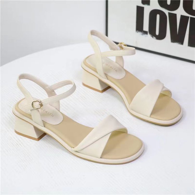 Block Heel Ankle Boots - Sandales à talon bloc Evening Breeze