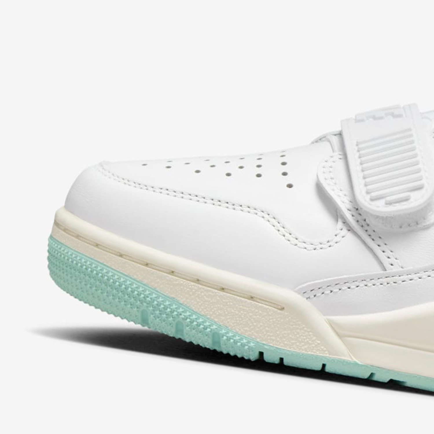 Nike – chaussures de basket-ba - Women Shoes Jordan avis et prix
