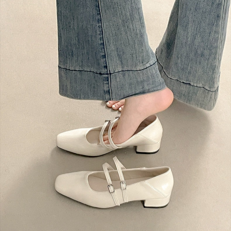 Chaussures Mary Jane argentées - Women'S Shoes In Fashion avis et prix